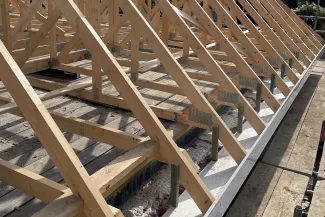 truss roof contractor